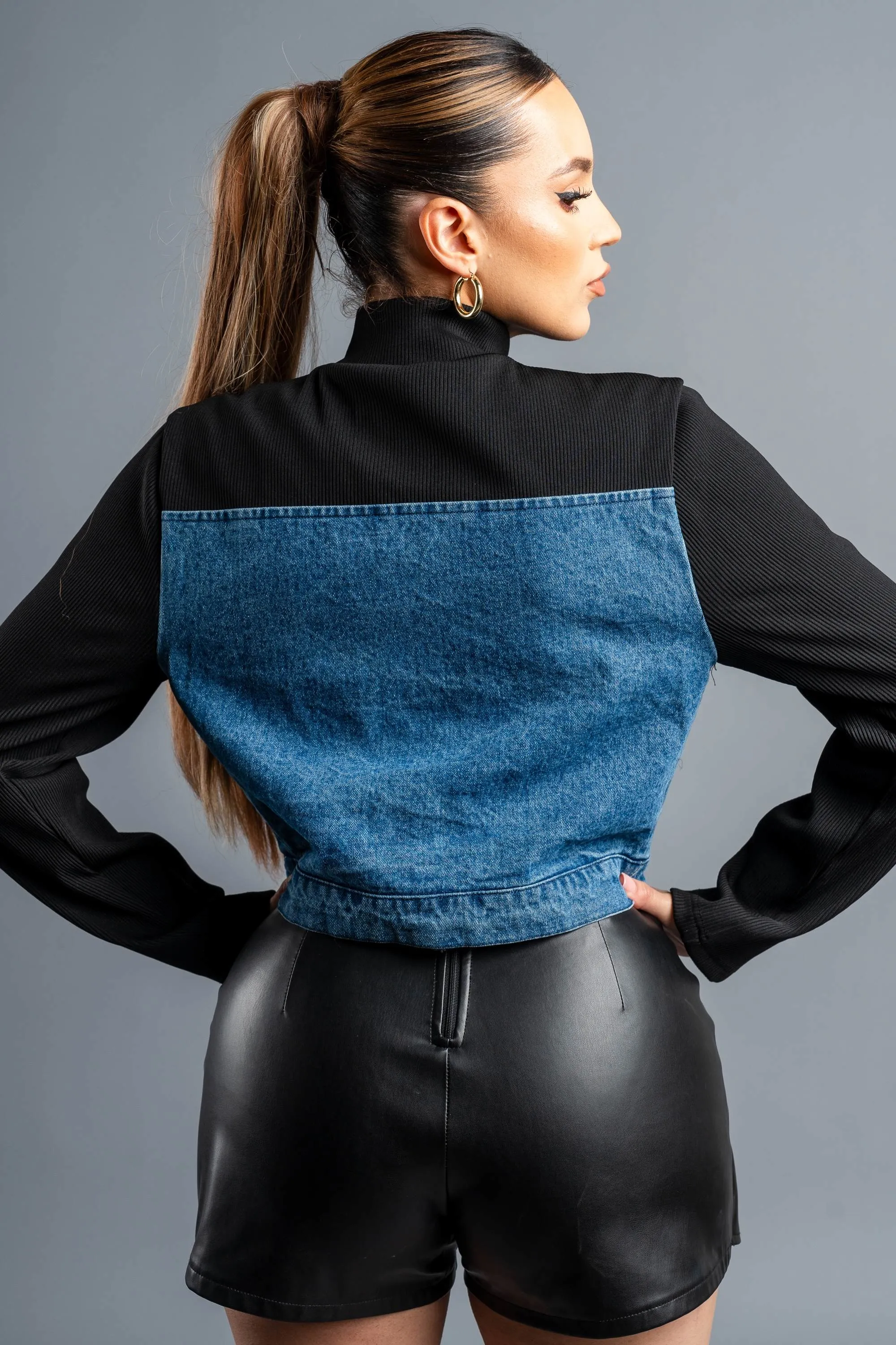 CHIC WASHED DENIM ZIPUP CROPPED RIDER JACKET