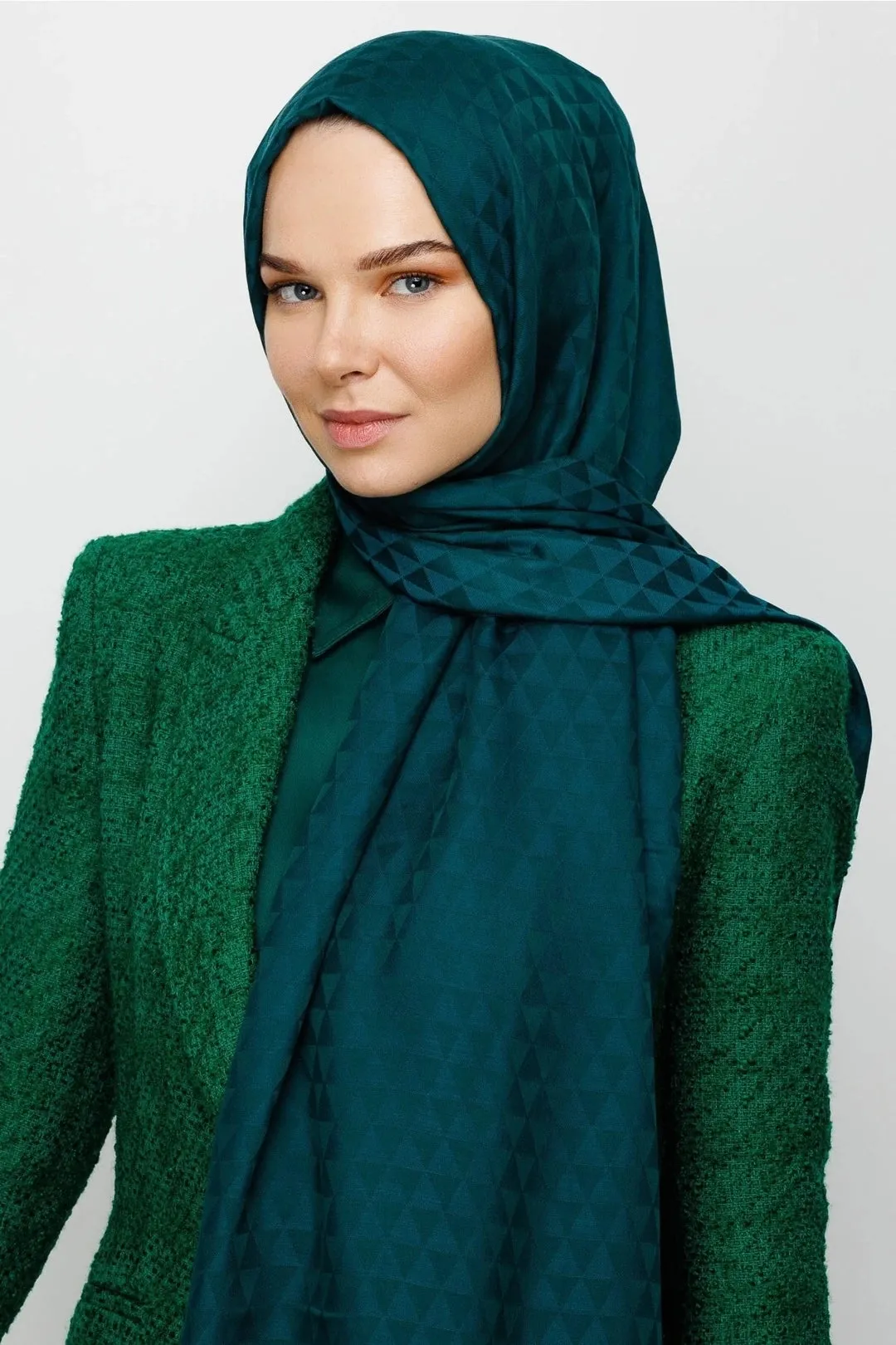 Emerald Prism Pattern Cotton Jacquard Hijab