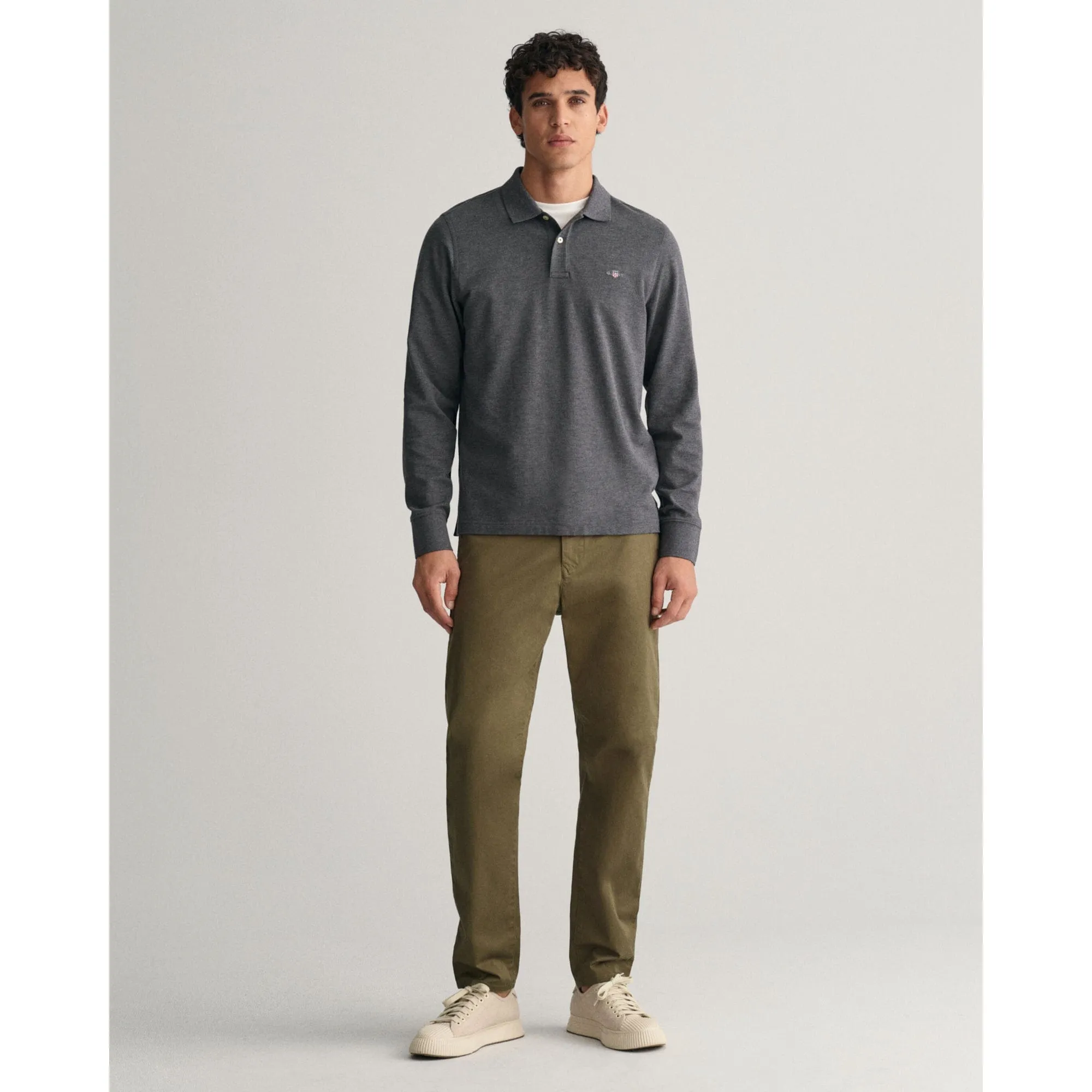 Gant Tapered Twill Chinos in Juniper Green