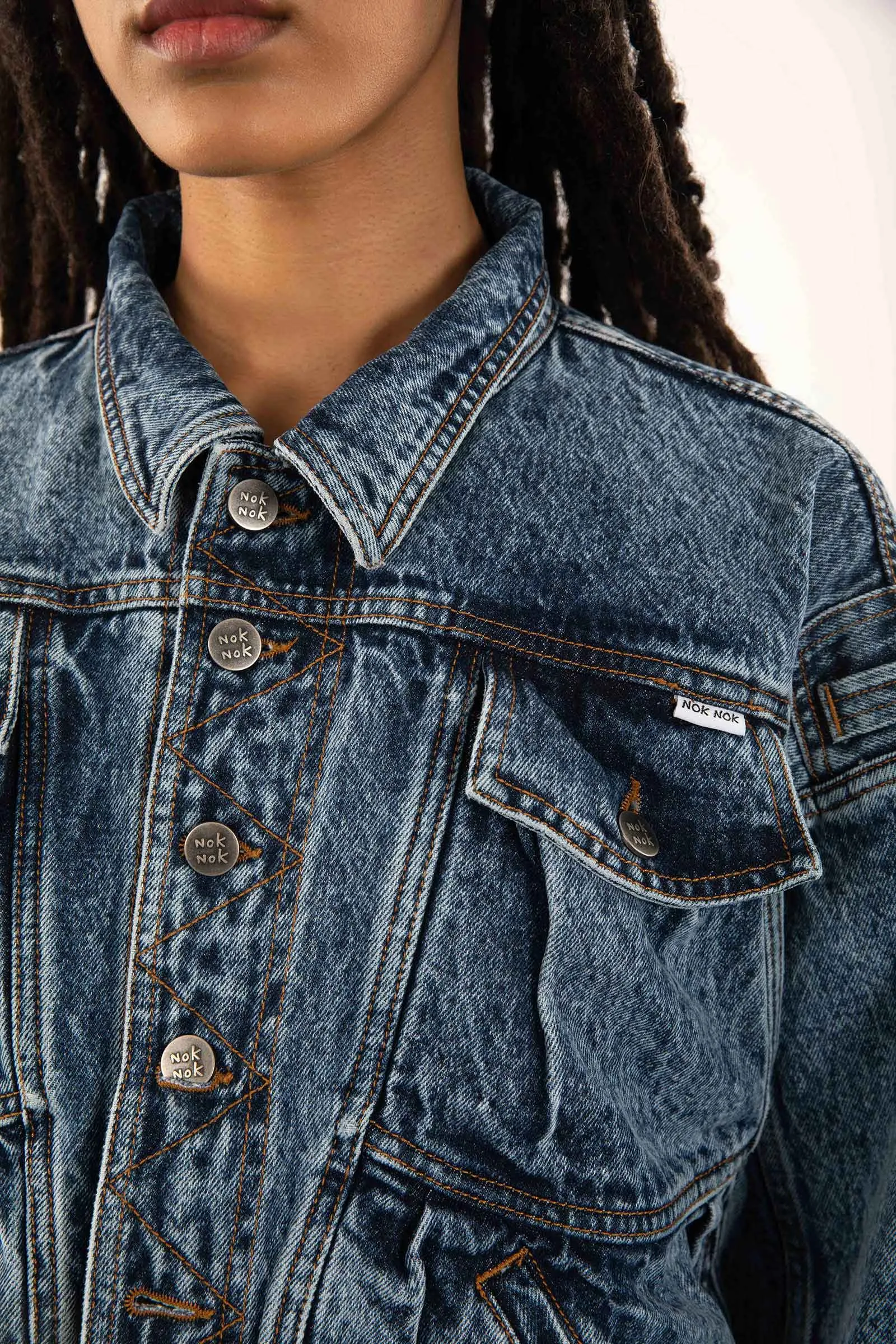 GREEN EYES- VINTAGE OVERSIZED CROPPED TRUCKER DENIM JACKET
