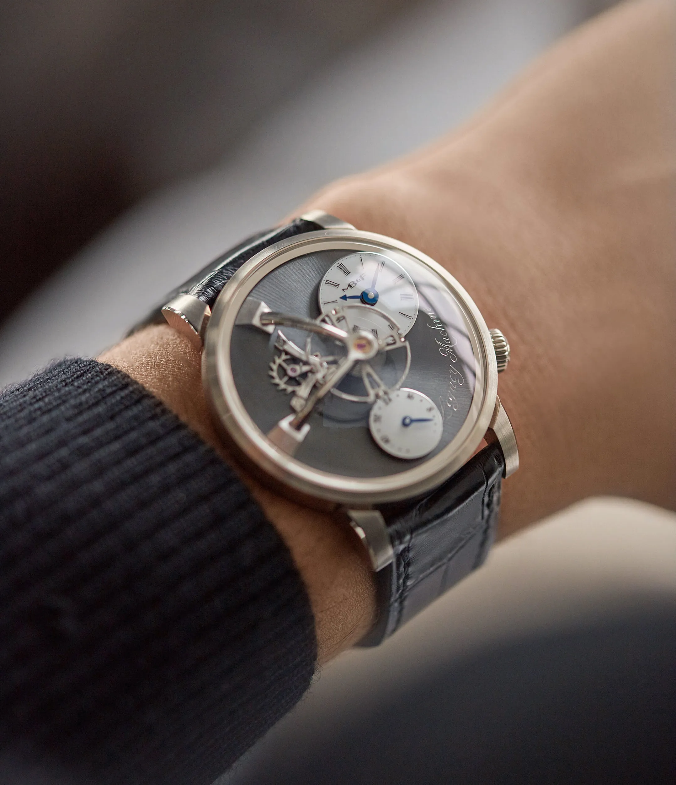 Legacy Machine LM101 | White Gold