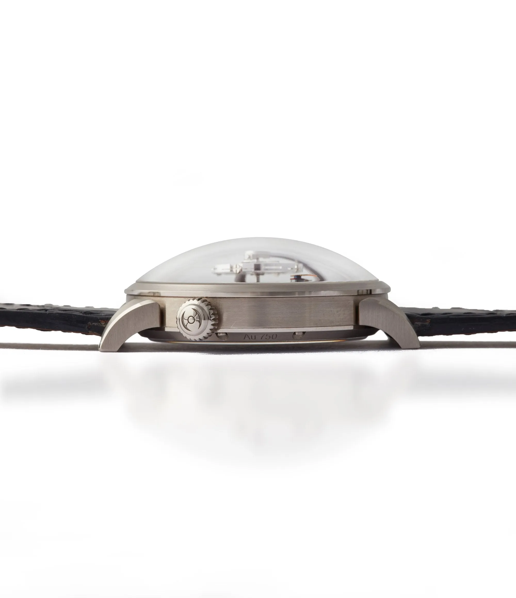 Legacy Machine LM101 | White Gold