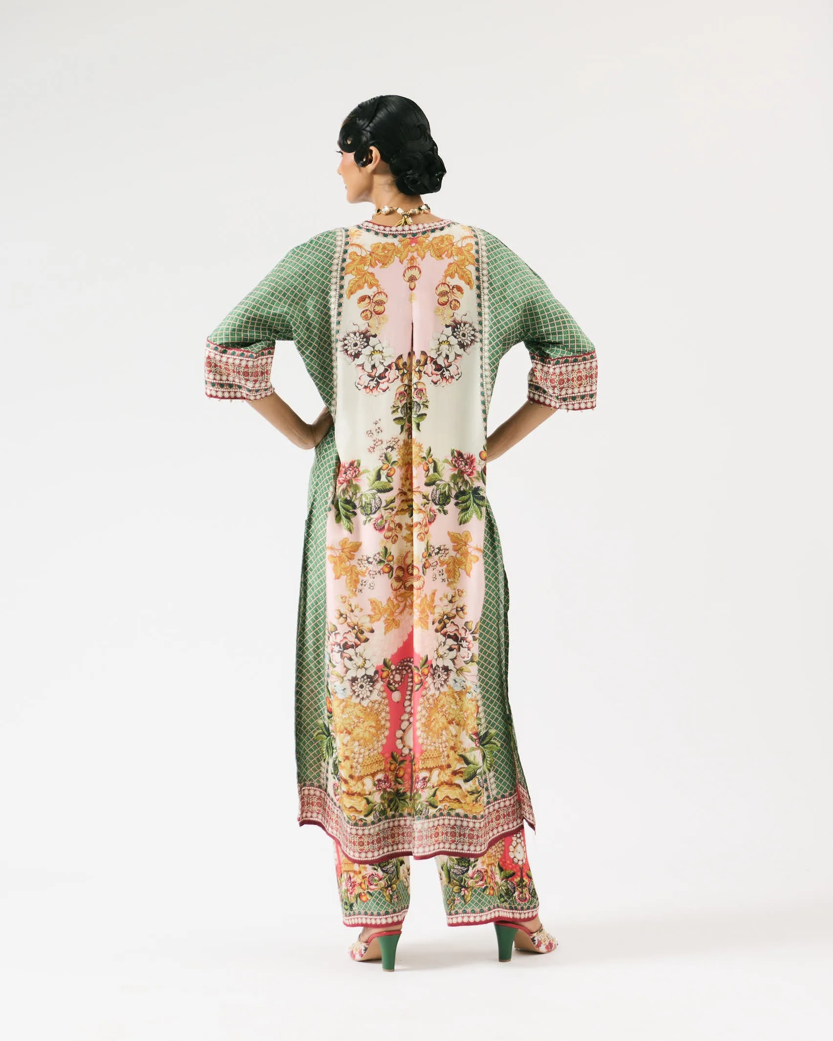 NIZAM : BANERA