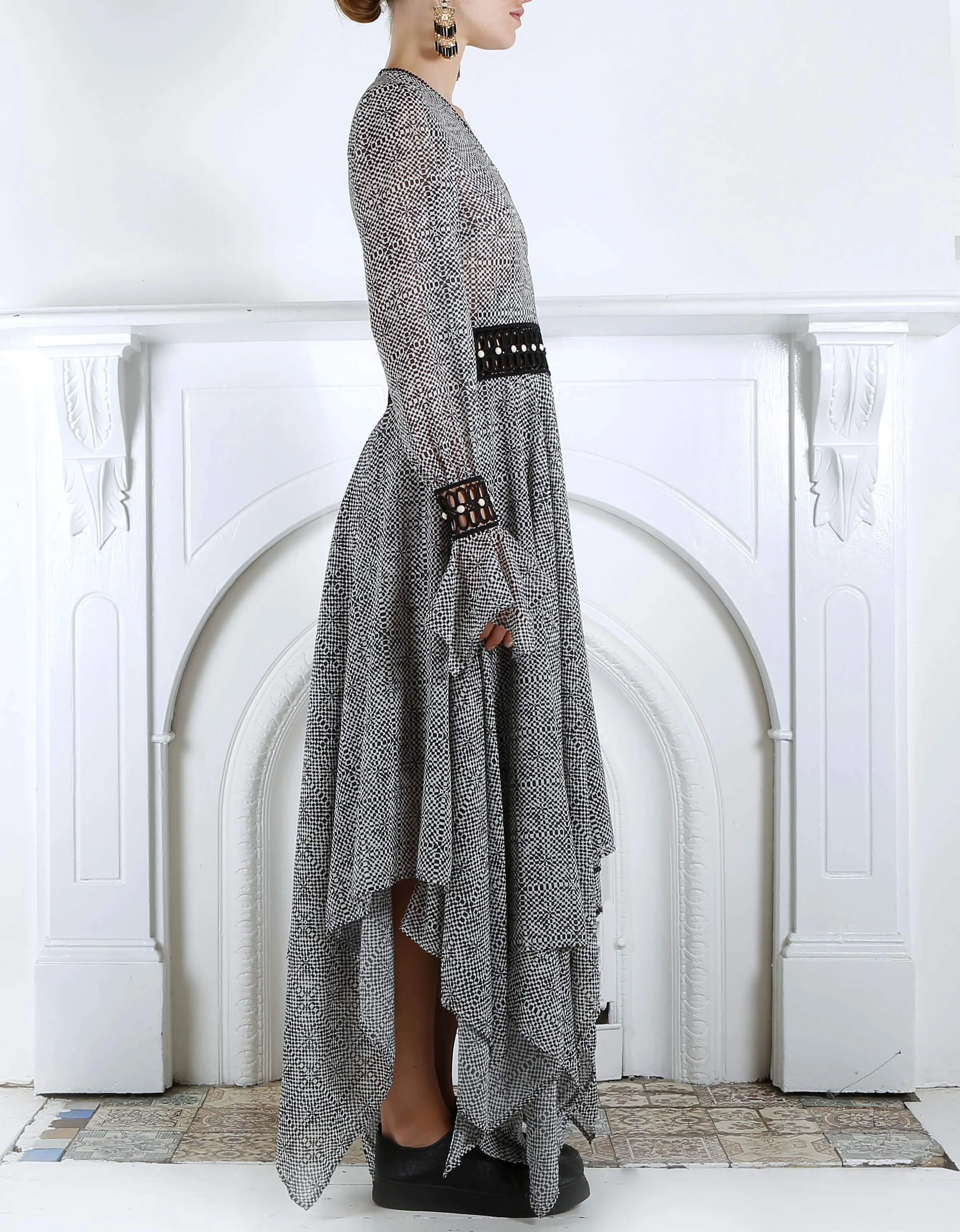 PRIMACY WRAP DRESS