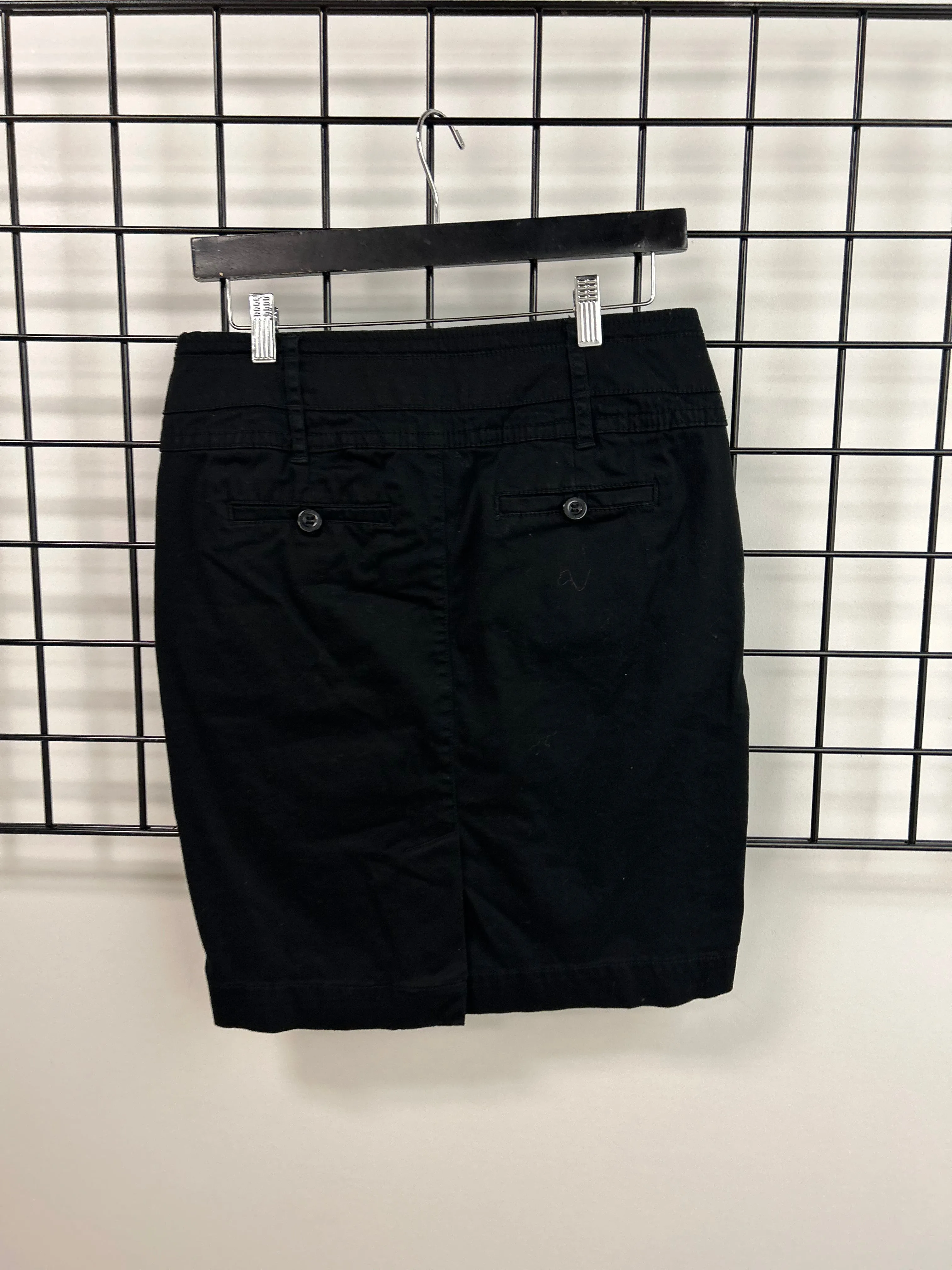 Size Medium Black Button Skirt