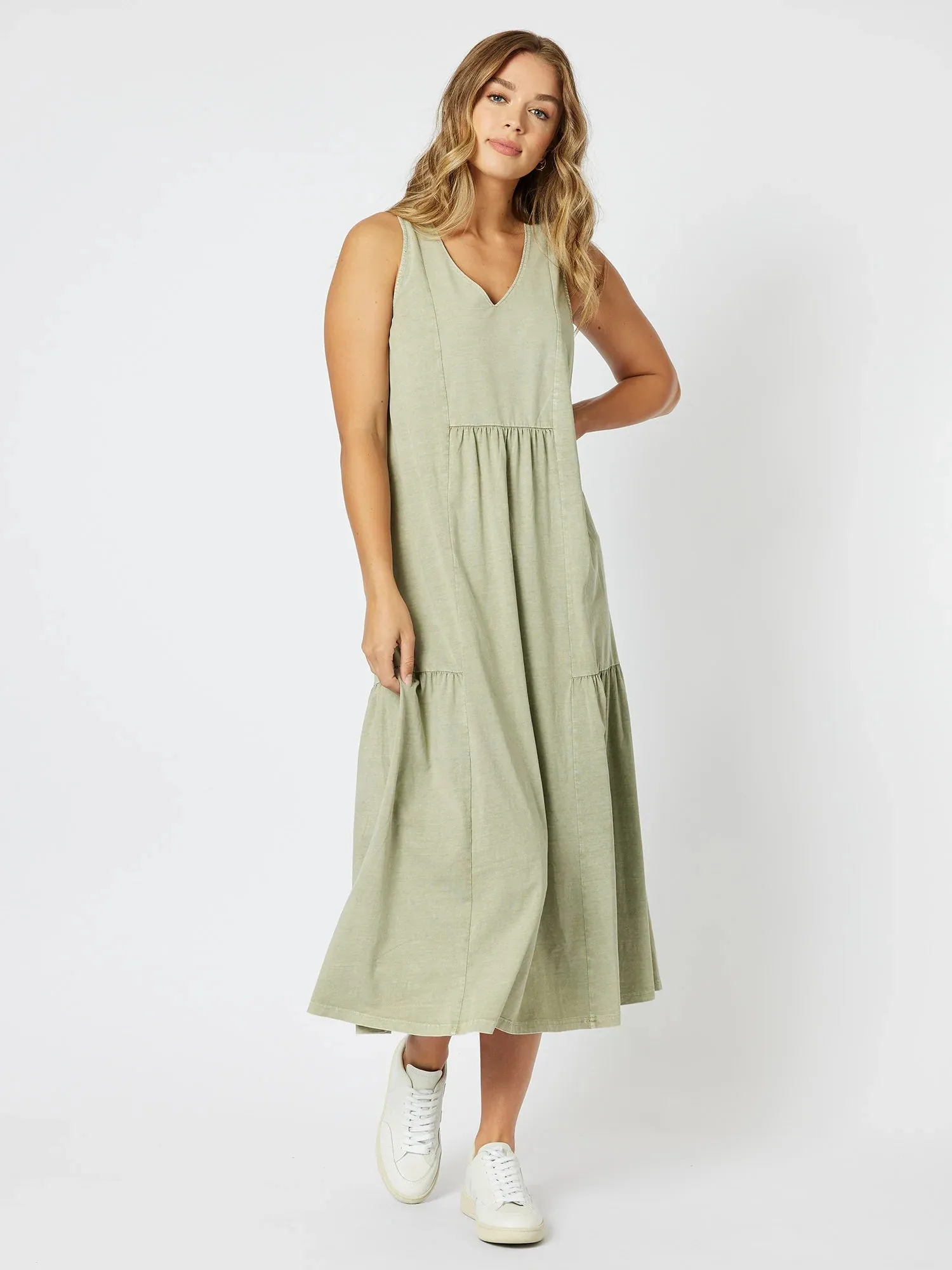 Threadz Veuve Dress
