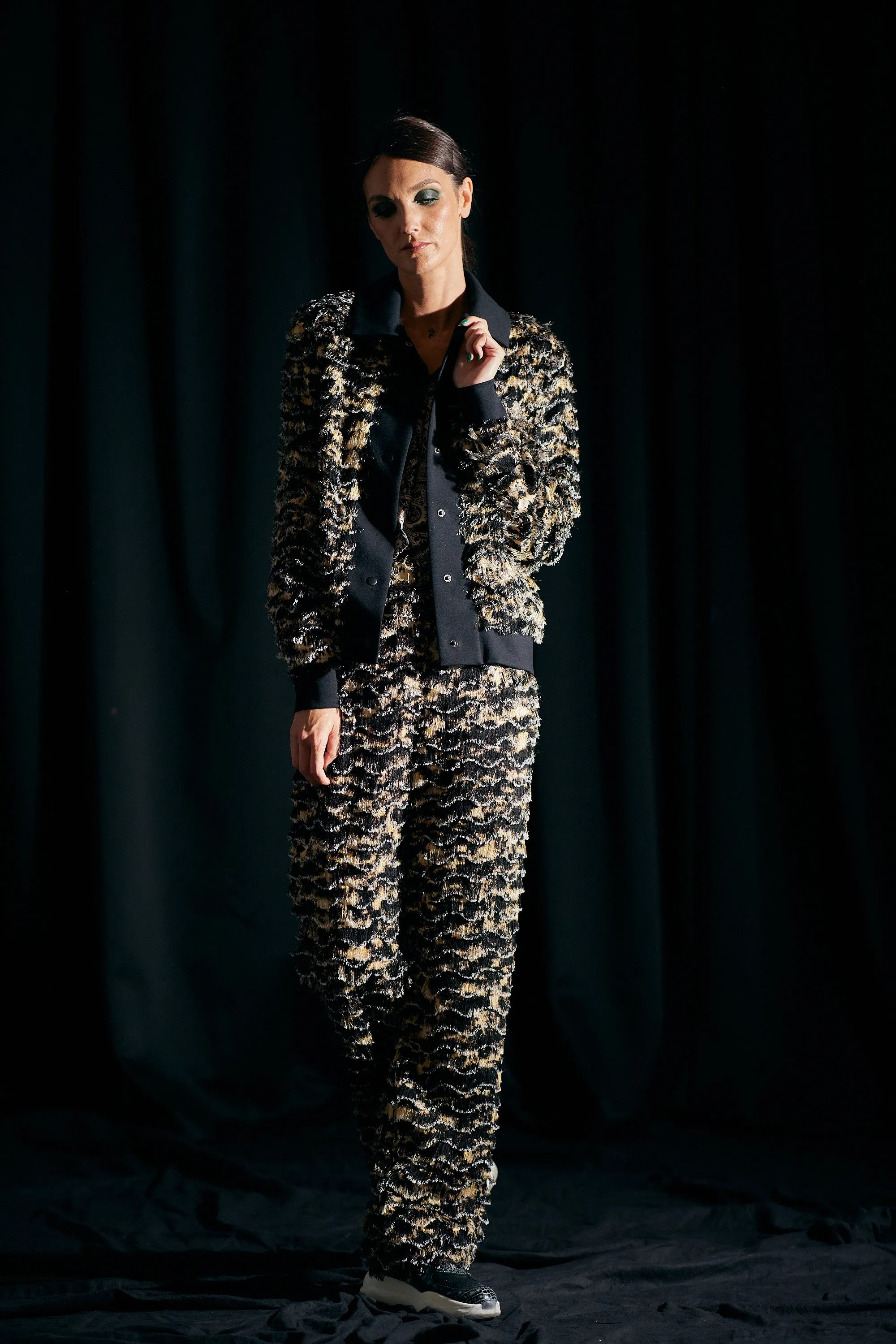 WORLD 4824 Dark Secrets Jacket Gold & Black Fringing
